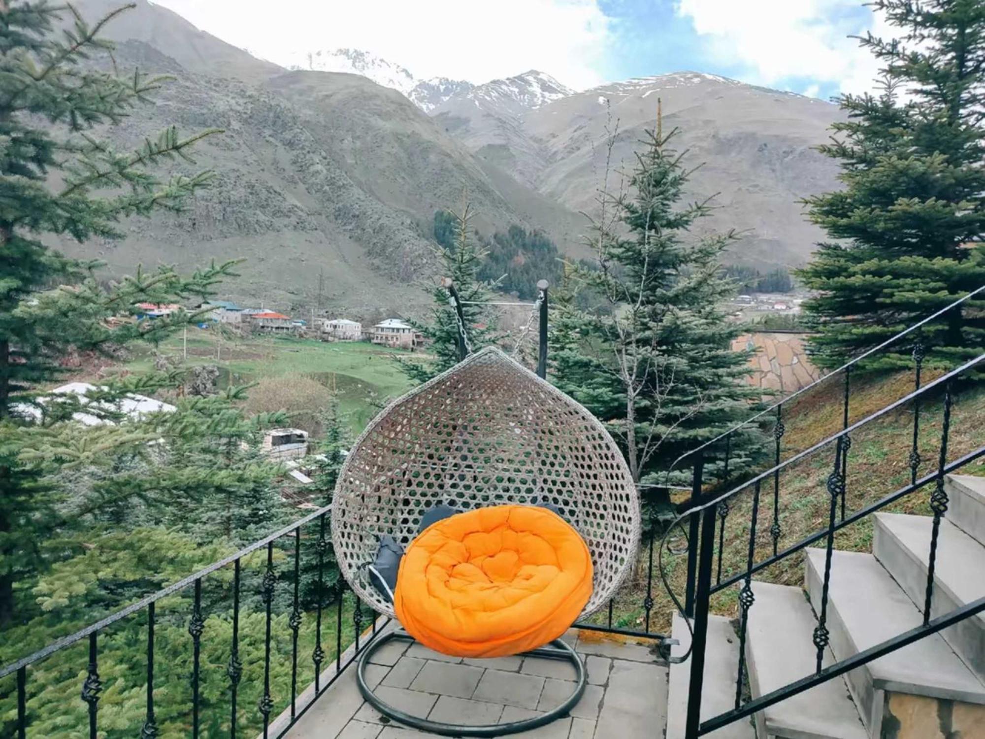 Vardisubani Villa Kazbegi Extérieur photo