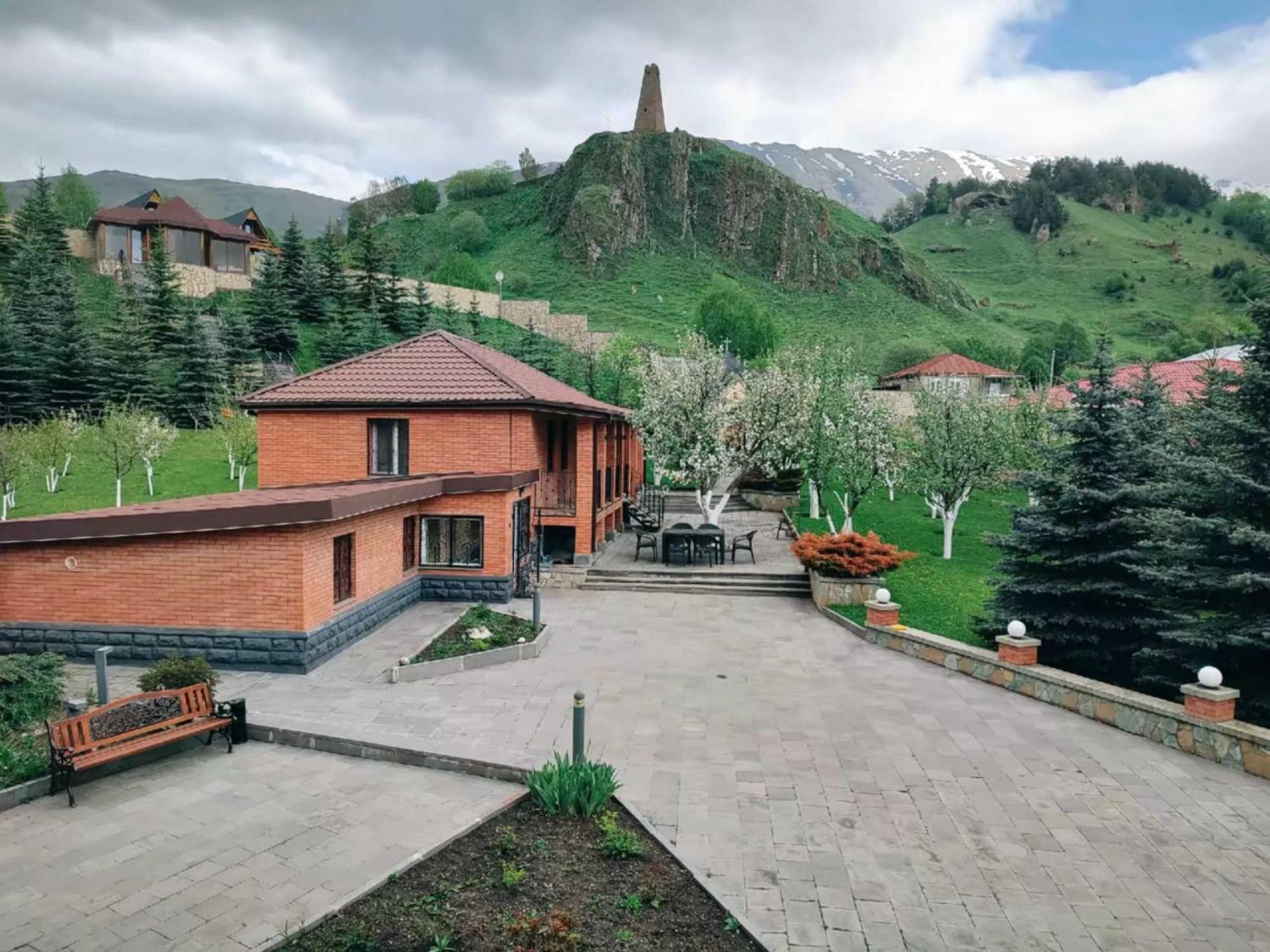 Vardisubani Villa Kazbegi Extérieur photo